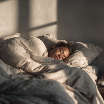 Schlaf & Regeneration – Warum guter Schlaf dein Abnehm-Motor ist